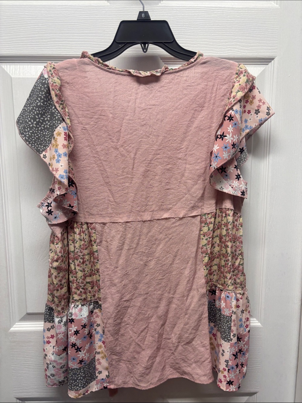 Grigio Pink Floral Patchwork Ruffle-Sleeve Tunic Top Small - Picture 3 of 4